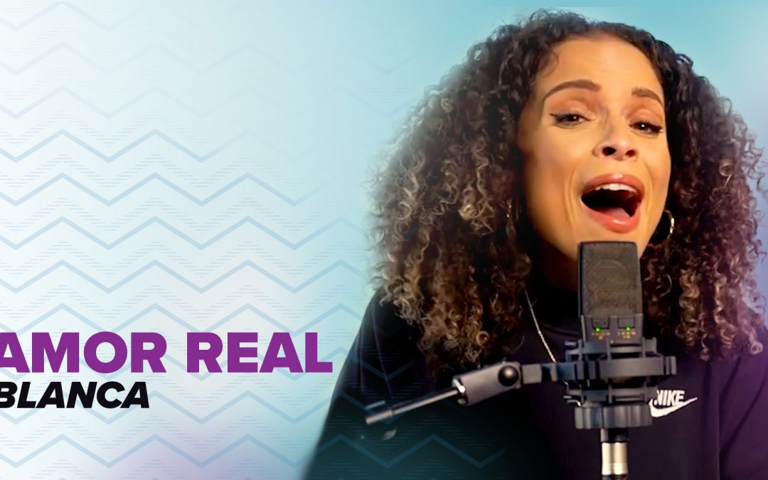 Blanca Cantando En Vivo “Real Love” | “Amor Real”